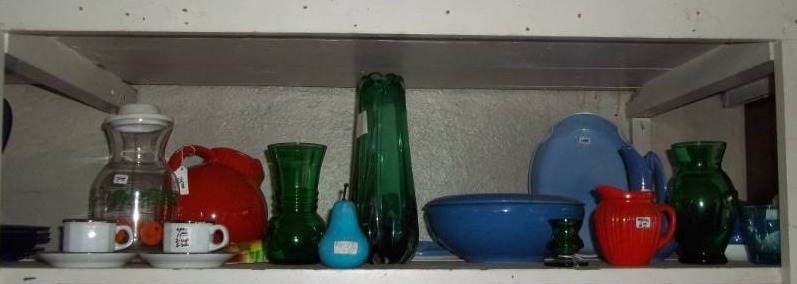lot 9 image: Assorted Dishware and More