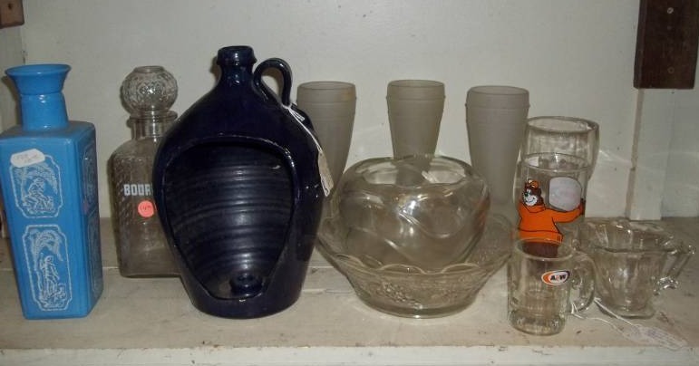 lot 64 image: Glassware and More