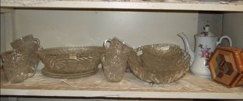 lot 90 image: Assorted Glassware and More
