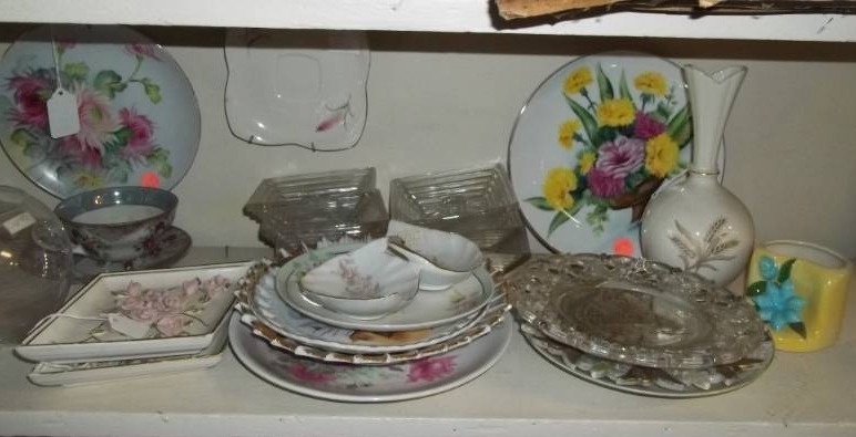 lot 104 image: Assorted Glassware and Ceramics