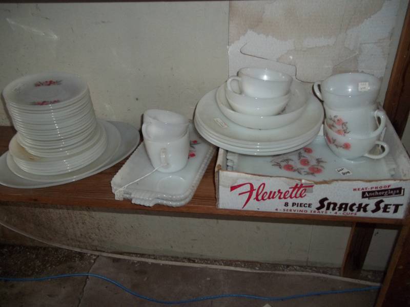 lot 115 image: Assorted Fire King Dishware
