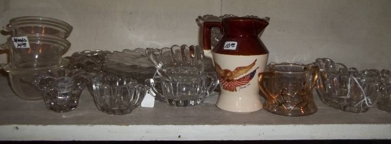 lot 193 image: Assorted Glassware
