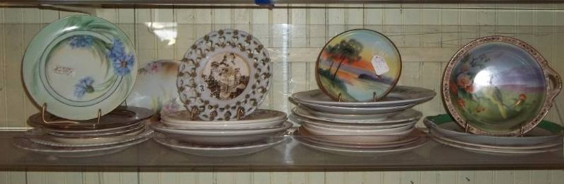 lot 229 image: Assorted Dishware Nippon, Noritake