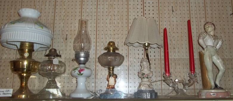 lot 232 image: Lamps and More