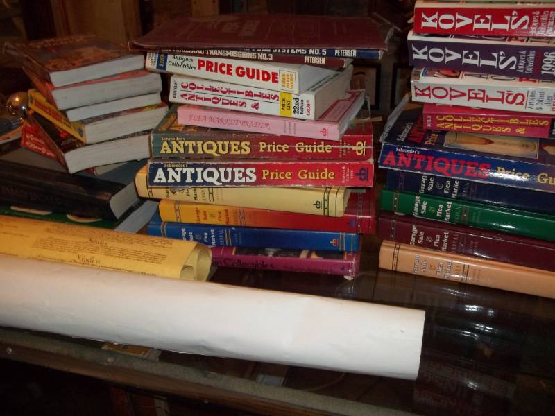 lot 250 image: Assorted Books