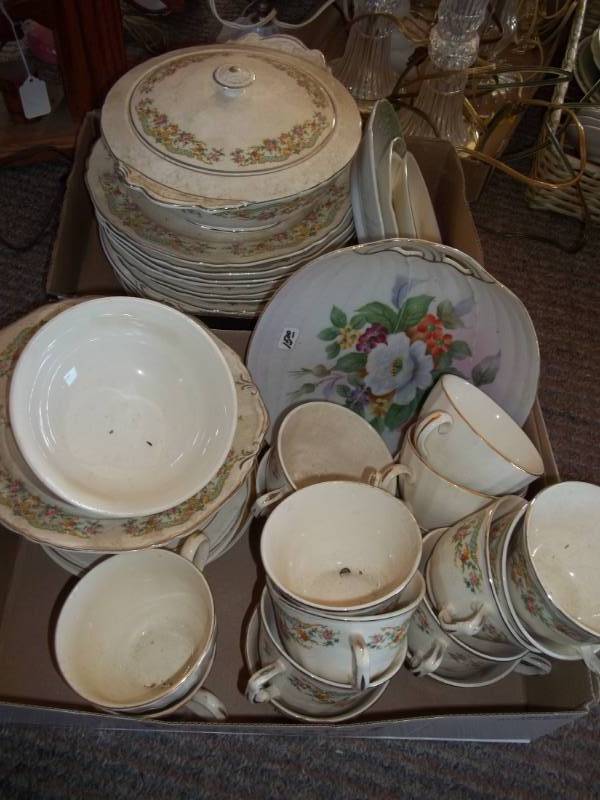 lot 338 image: Assorted China