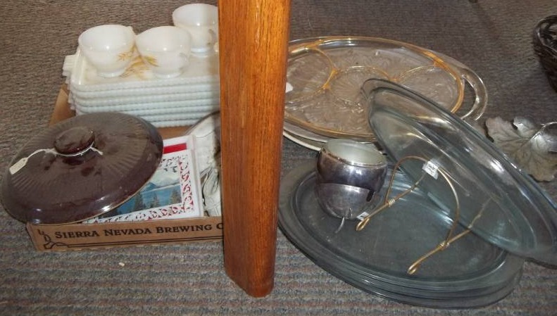 lot 348 image: Assorted Glassware
