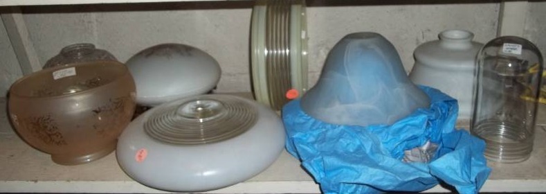lot 280 image: Glass Lamp Shades