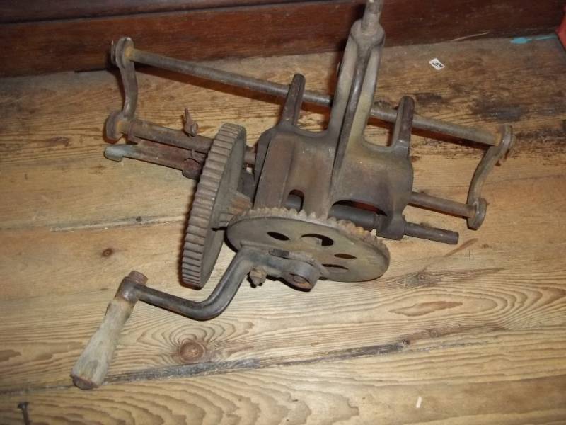 lot 297 image: Vintage Tool