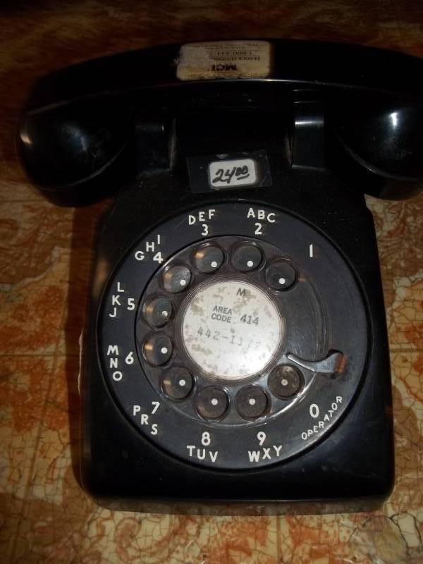 lot 308 image: Vintage Phone