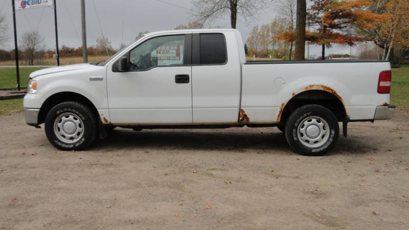 lot 10 image: 2007 Ford F150 XLT 4x4