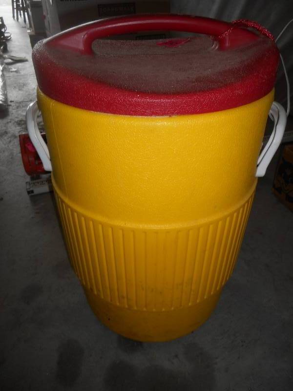 lot 18 image: 5-Gallon Industrial Drinking Water Cooler