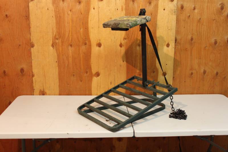 lot 5 image: Remington Tree Stand