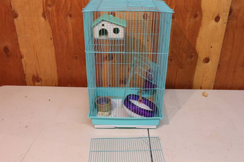 lot 21 image: Hamster or Bird Cage