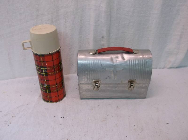 lot 31 image: Vintage
