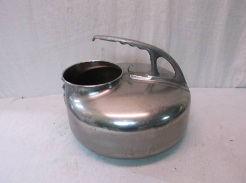 lot 33 image: AntiqueVintage