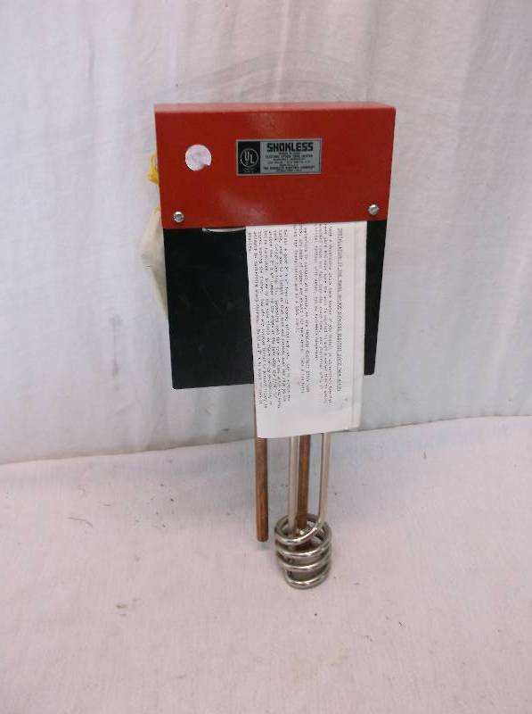 lot 45 image: Stock Tank Heater