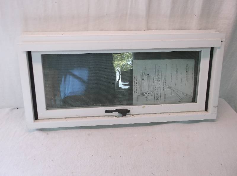 lot 47 image: Window