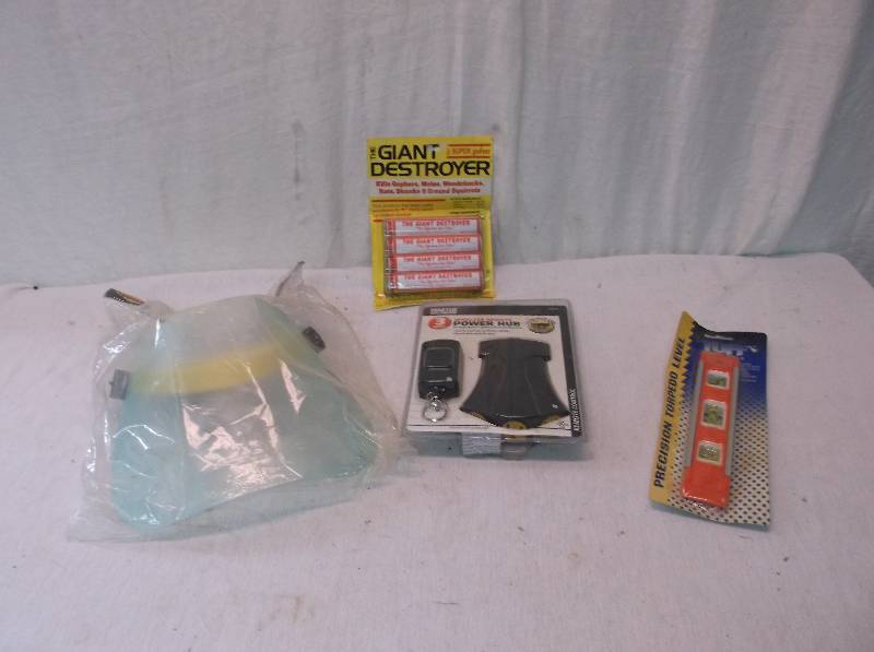 lot 50 image: New Items