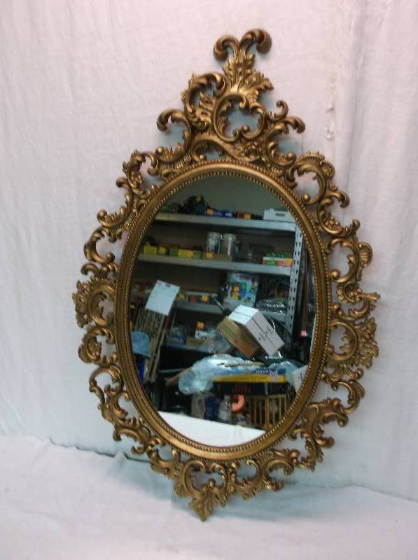 lot 140 image: Mirror