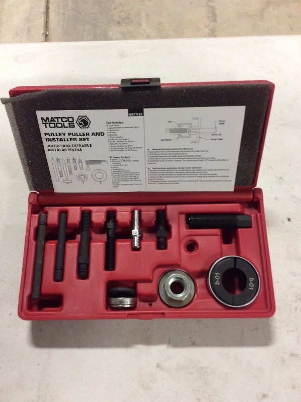 lot 26 image: Matco Pulley Puller & Installer Kit