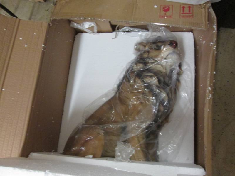 lot 19 image: Loyal Lion Statue open box Retail $...