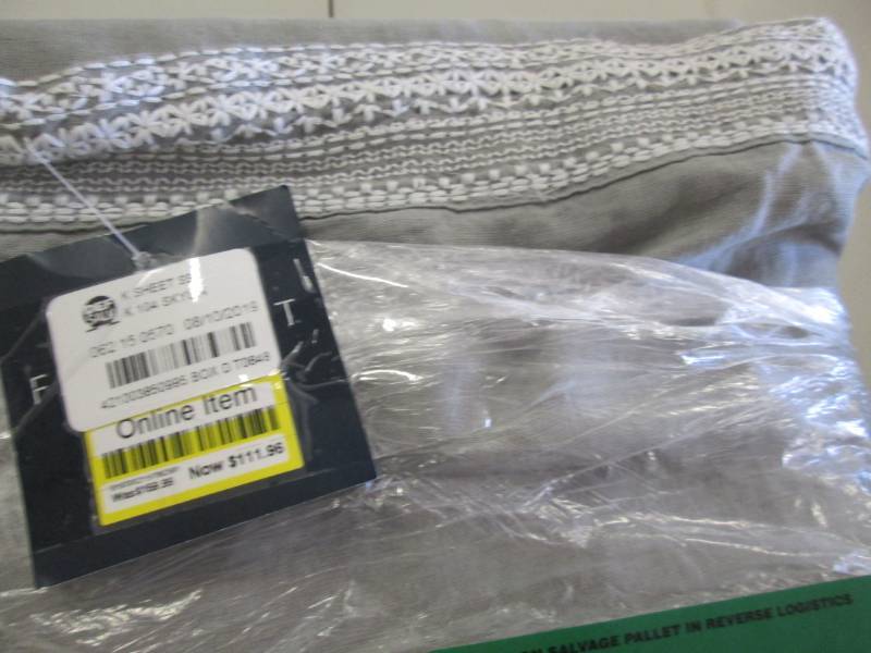 lot 132 image: King Sheet Set Retail $111.96...