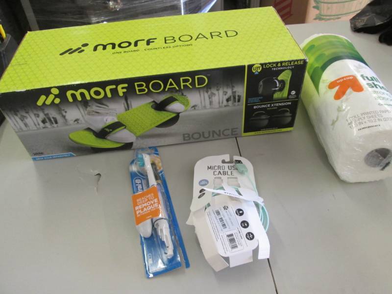 lot 141 image: Morf Bounce Board, Oral BTooth Brus...