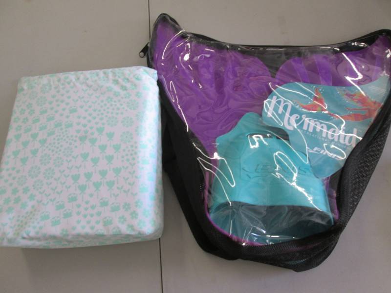 lot 142 image: Twin Sheet Set, Mermaid Monofin...