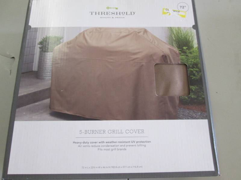 lot 163 image: 5 Burner Grill Cover...