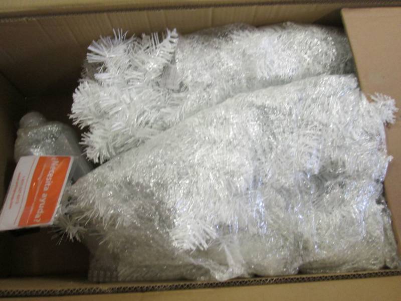 lot 205 image: 7.5 ft North Hill Spruce LED Pre-L...
