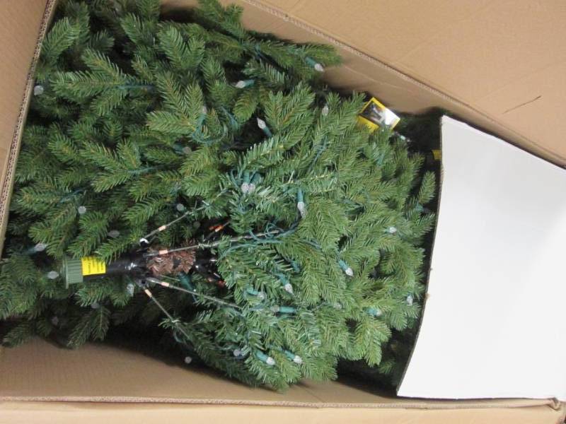 lot 218 image: 7.5 ft GE Just Cut Norway Spruce Pr...