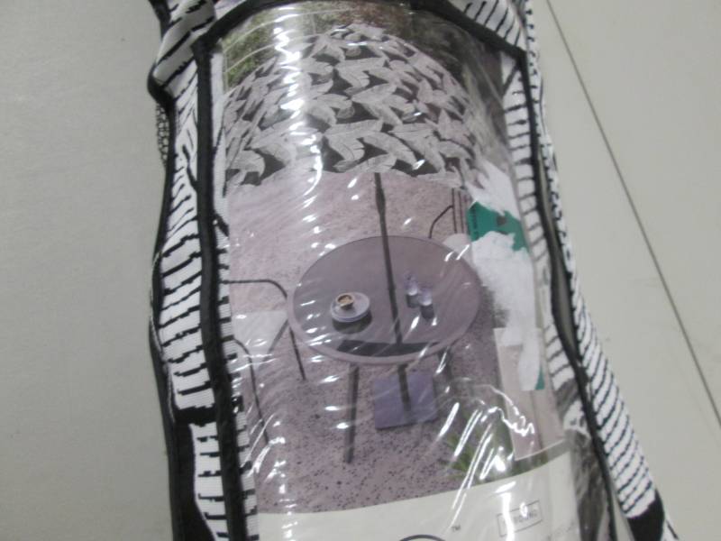 lot 254 image: Project 62   9 ft Patio Umbrella Re...