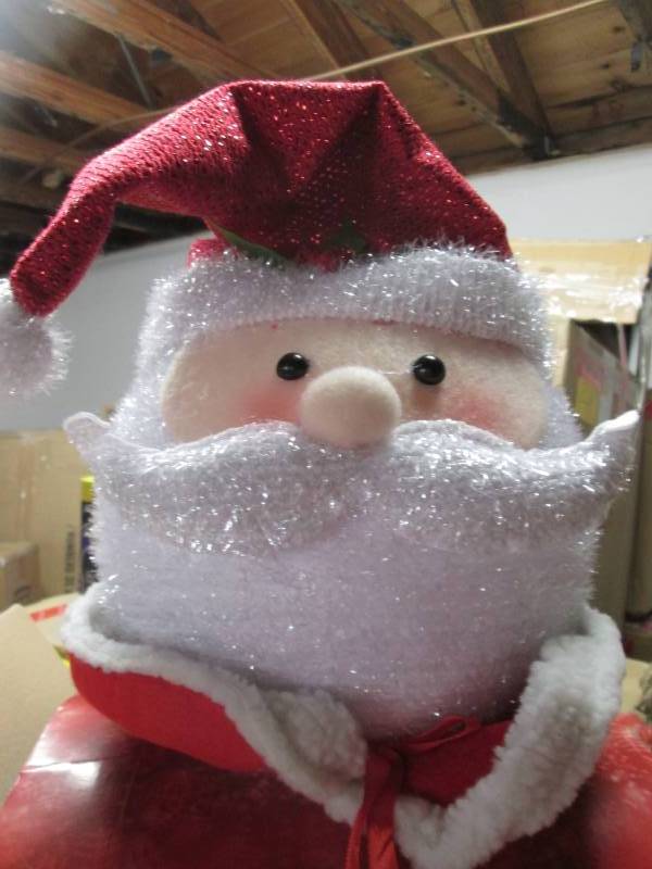 lot 65 image: Home Accents Holiday 19 Santa Tree...