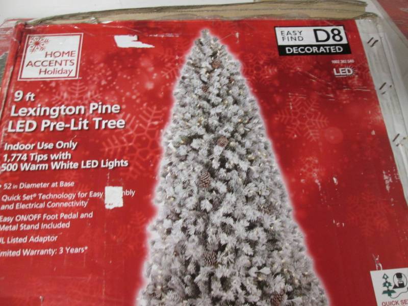 lot 69 image: LED 9 Pre-Lit Lexington Pine Chris...