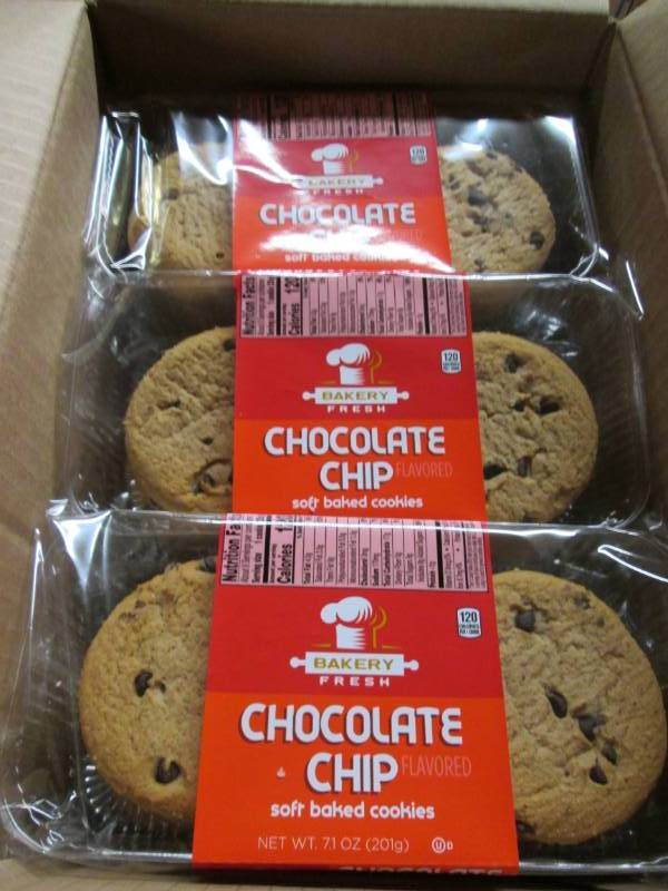 lot 117 image: Bakery Fresh Chocolate Chip Cookies...