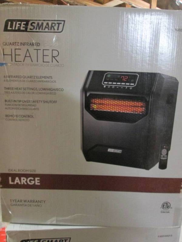 lot 139 image: Life Smart Quartz Infrared Heater (...