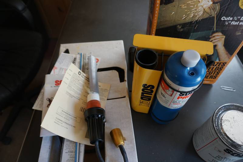 lot 34 image: Solid Ox 2 Brand Model 5000 Braze, Weld, Cut & Solder Kit