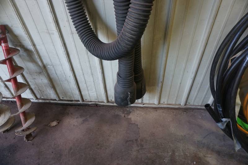 lot 43 image: Lot of 2 - Auto Mechanics Exhaust Discharge Flex Hoses