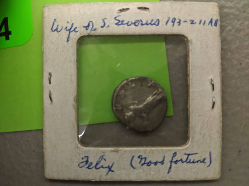 lot 404 image: 193-211 AB Felix Good Fortune Coin in Clear Holder