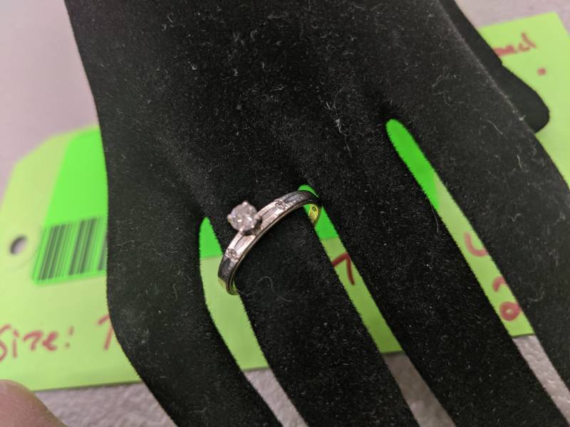 lot 408 image: Stamped 14K Gold Diamond Ring