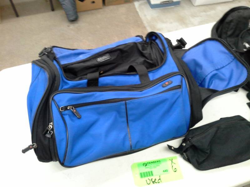 lot 440 image: Lot of (6) Dufflebag, Backpacks