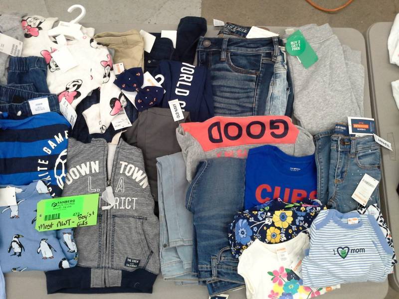 lot 472 image: Boys and Girls Clothing