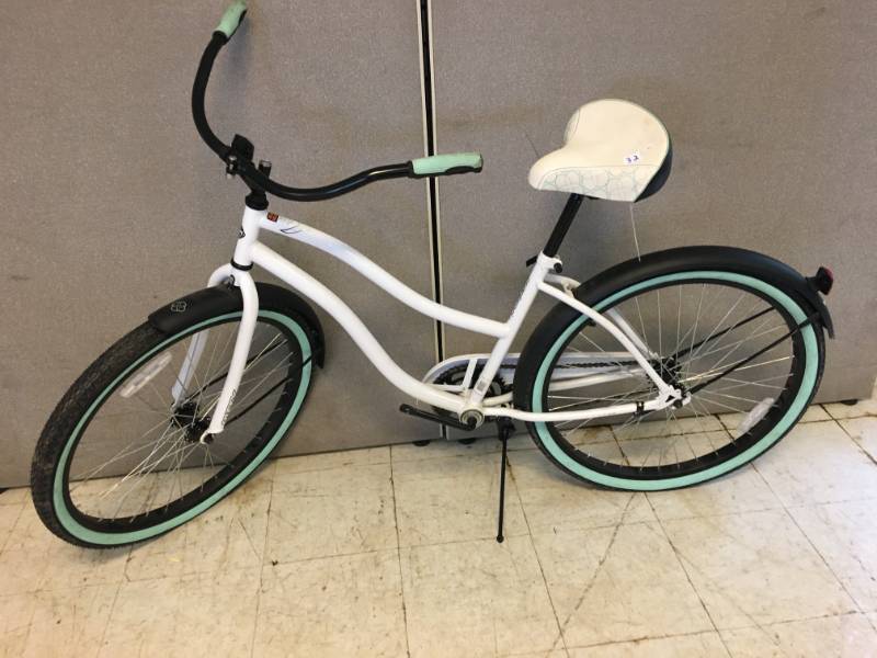 huffy cranbrook tire size