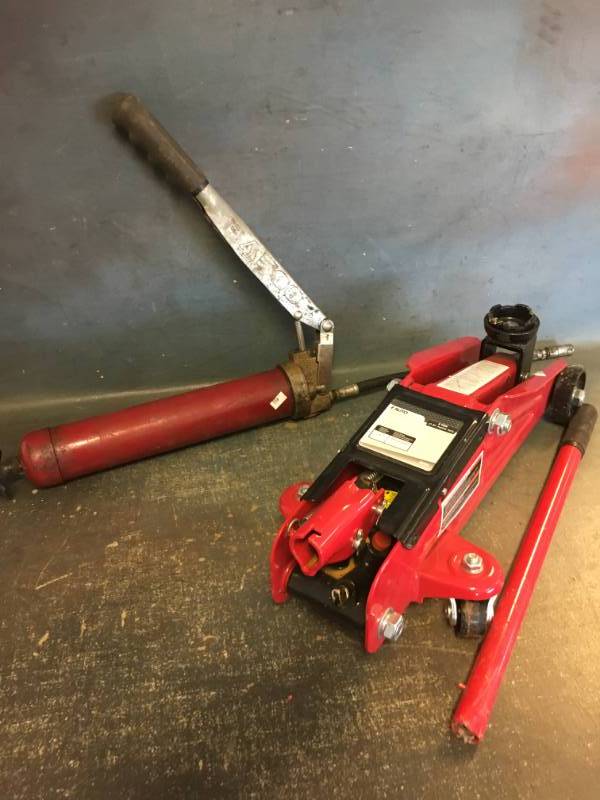 Grease Gun and 2 ton Jack