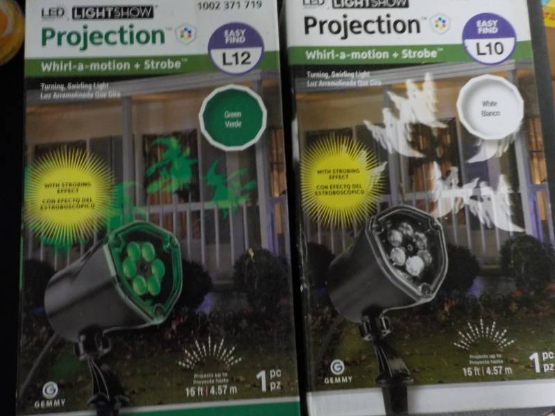 lot 5 image: Set of 2 LED Lightshow Projection W...