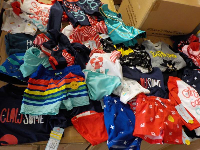 lot 46 image: Toddler Clothing size 2T and Under-...
