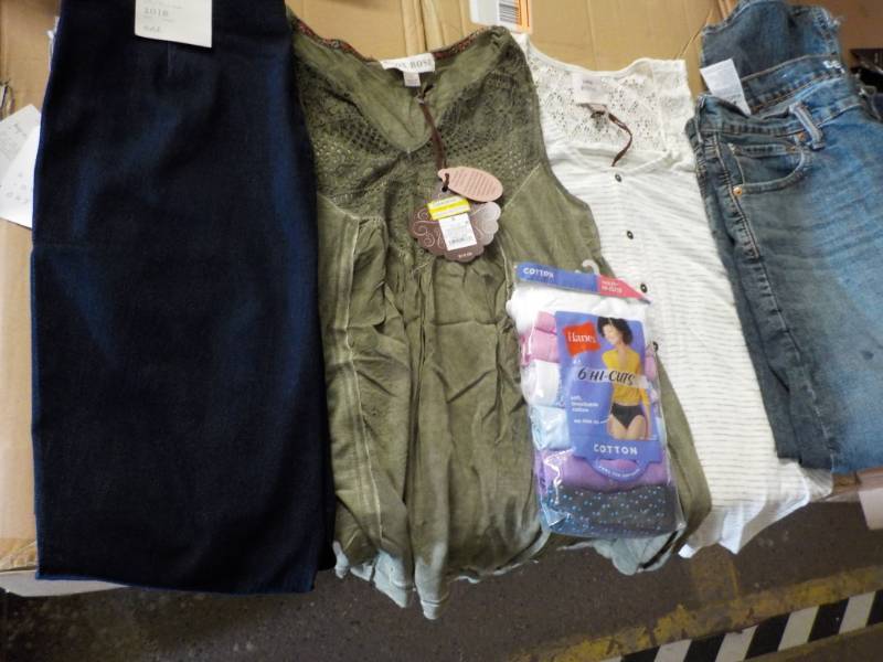 lot 60 image: Size 10R Skinny Jeans- 2 Size S Top...