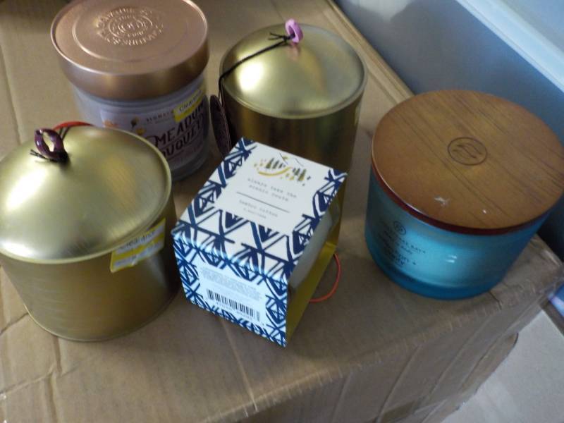 lot 64 image: 5 Candles...