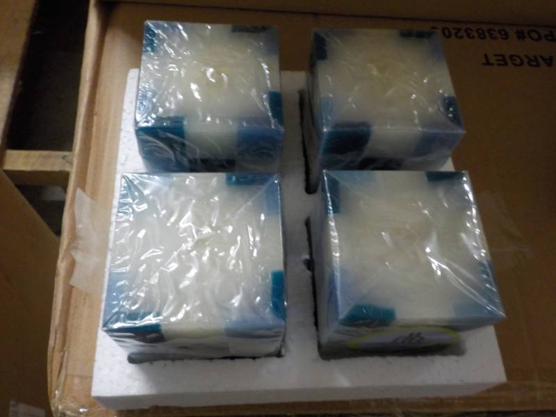 lot 76 image: 44 Hometrends Unscented Candles- 3...